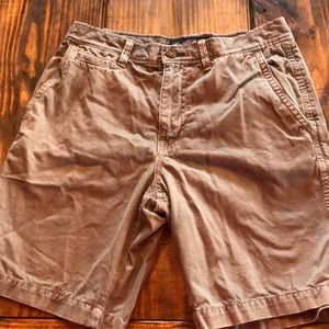 Men’s American Eagle gray shorts